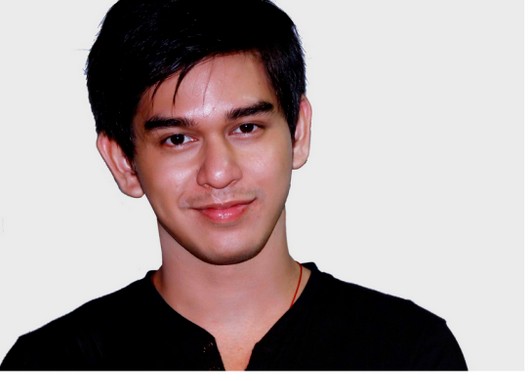 Biodata Rangga Azof Aktor Tampan Terbaru dan Terlengkap