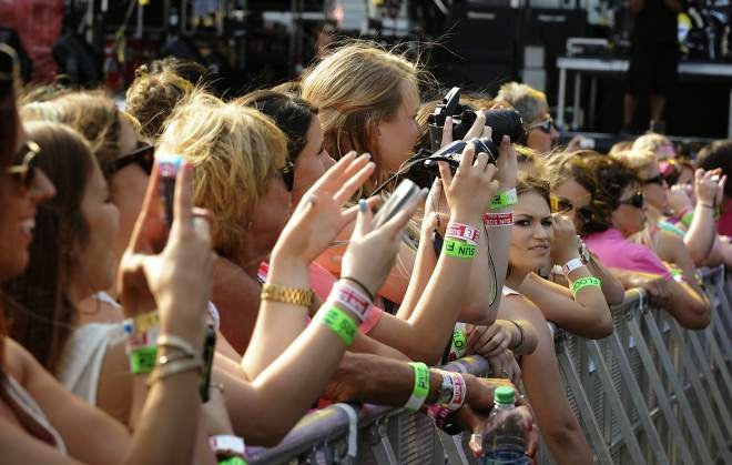 Bayou Country Superfest: April 2014 Bayou Country Superfest: April 2014