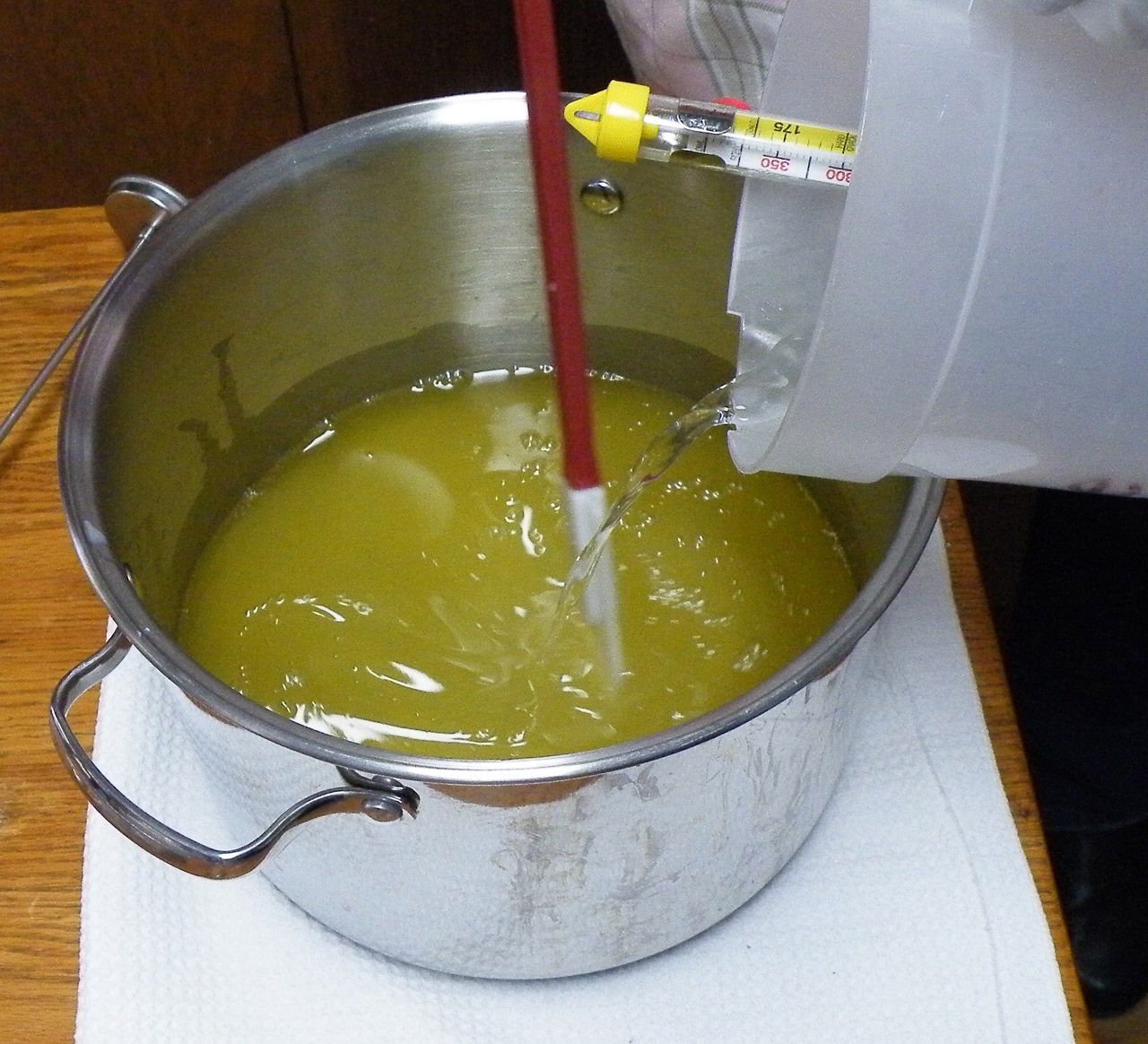 red devil lye USA News Collections