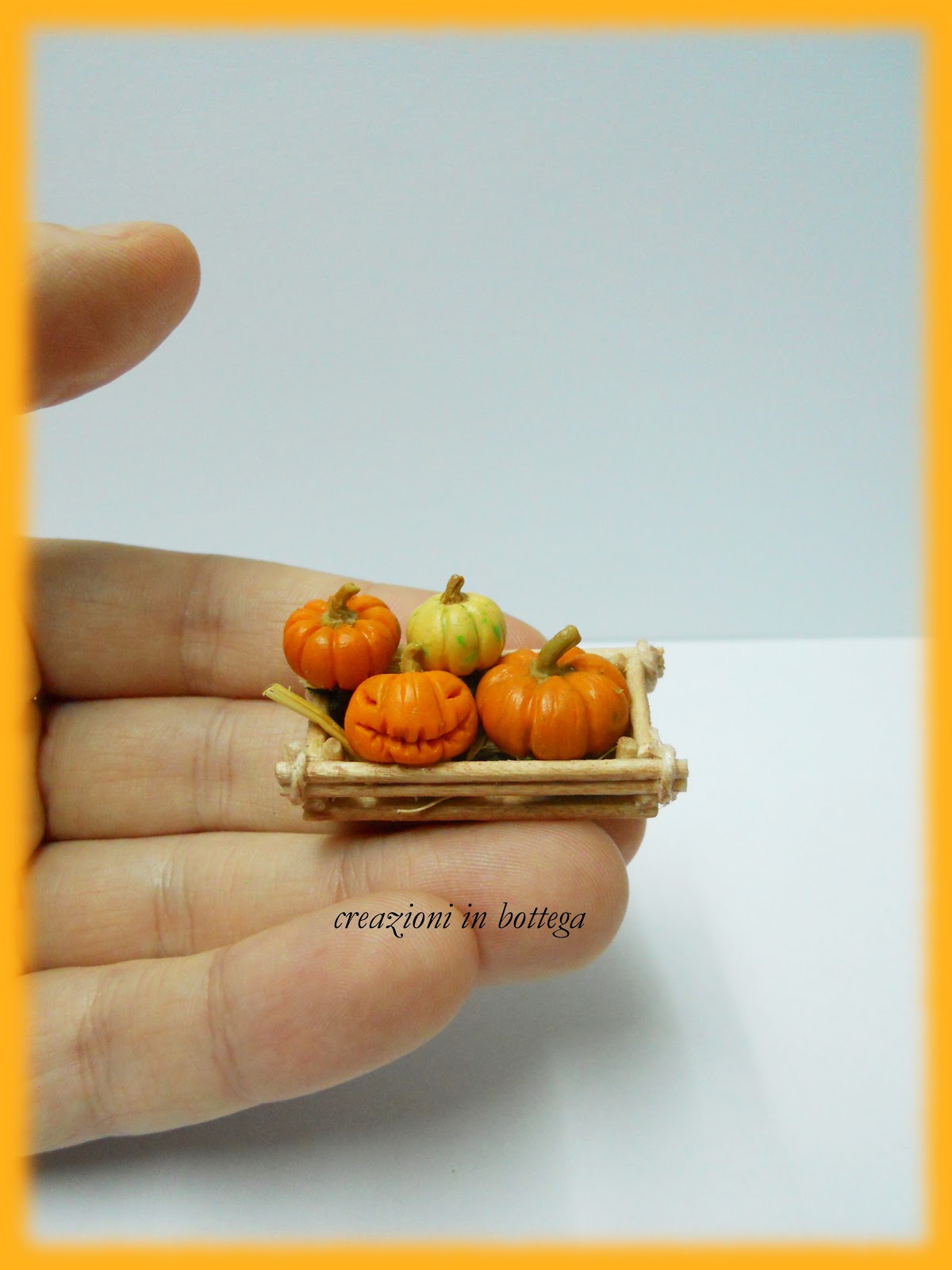 Happyyami Falso Zucca Gambi Artificiale FAI DA TE Forniture di Zucca Faux Frutta FAI DA TE Strumento di Creazione di Halloween Raccolto Caduta Centri Tavola Per La Festa Del Partito Del Happyyami Falso Zucca Gambi Artificiale FAI DA TE Forniture di Zucca Faux Frutta FAI DA TE Strumento di Creazione di Halloween Raccolto Caduta Centri Tavola Per La Festa Del Partito Del