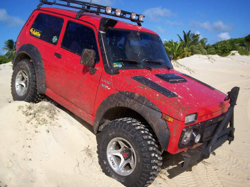 Off Road 4x4 Нива