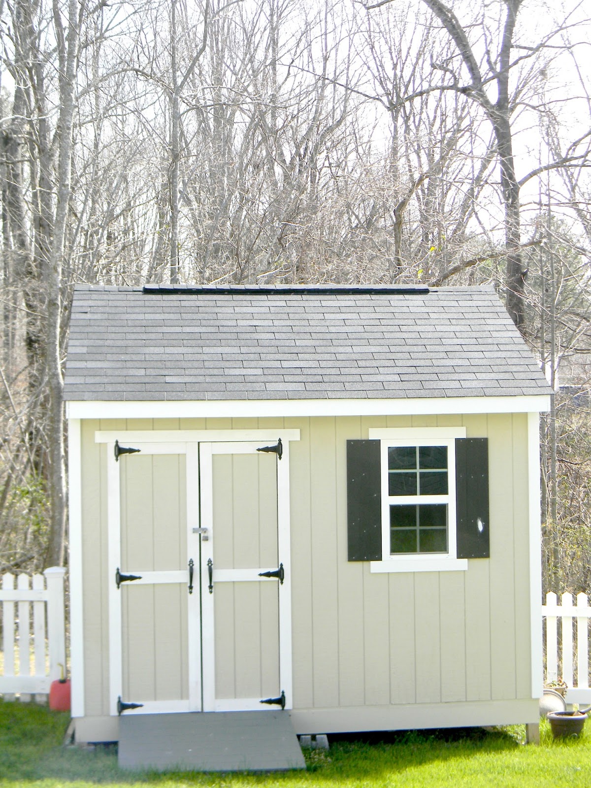 Seaside Interiors Shed and Fence Completed!!