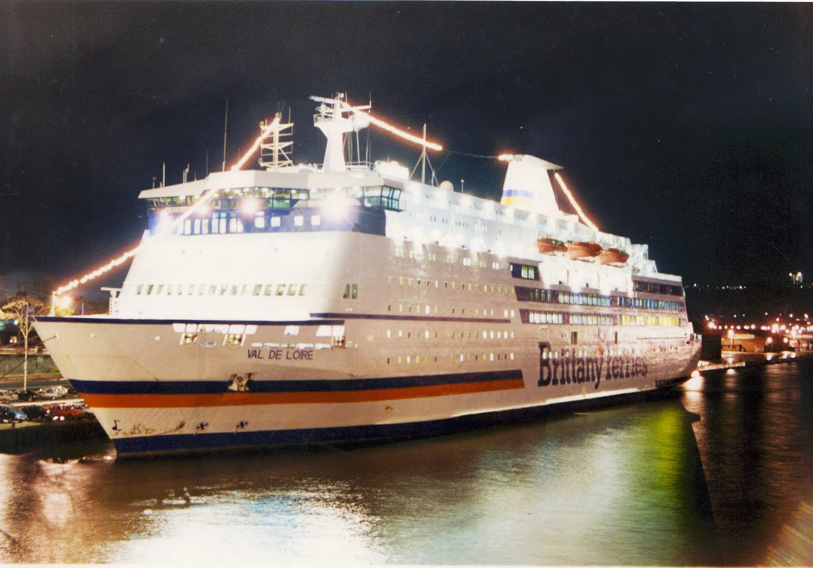 Portsmouth To Le Havre >> BRITTANY FERRIES: THE MUCH LOVED "VAL DE LOIRE" Portsmouth To Le Havre >> BRITTANY FERRIES: THE MUCH LOVED "VAL DE LOIRE"