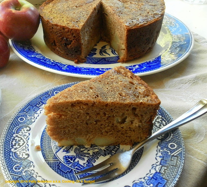 Slow Cooker Apple Spice Cake