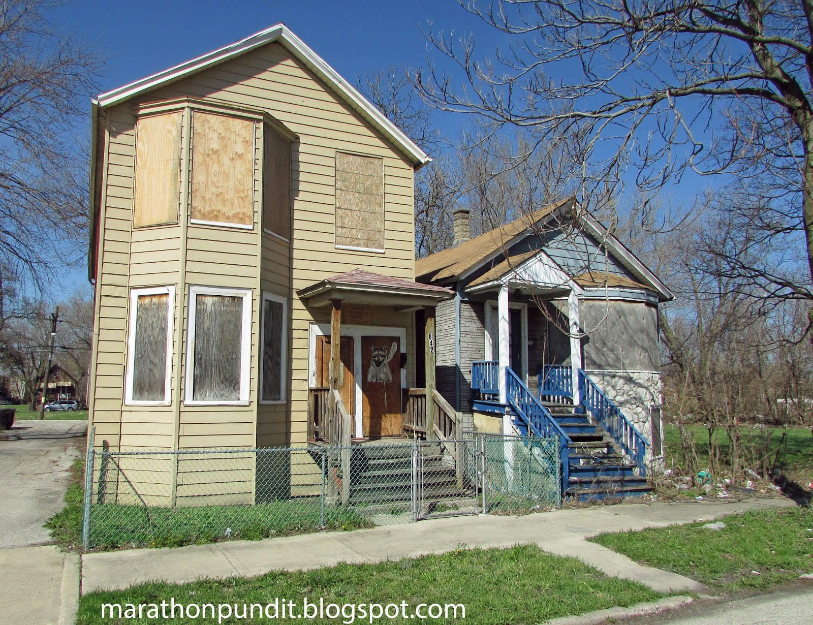 Marathon Pundit (Photos) The abandoned homes of Chicago's violent Back