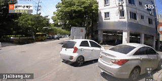 d372f9299cbe6aed72393d7bca2f14574e1b9af5