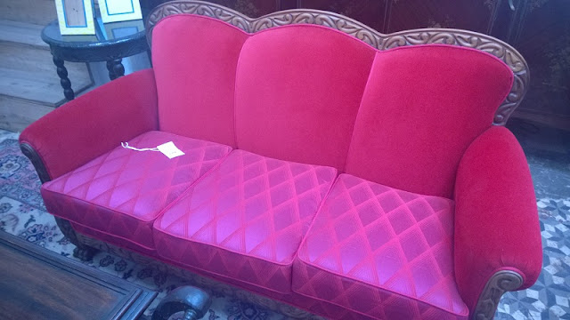 Estúdio Glória - sofá restaurado