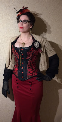 Gail Carriger Red & Black Steampunk at the Alaska Steamposium 2017