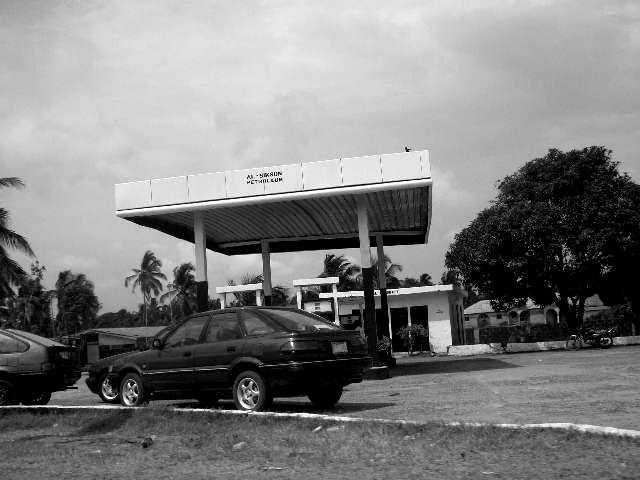 CA -petrol station- LAGOS / NIGERIA