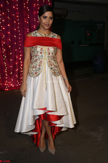 Anasuya in designer Anarkali Dress at Zee Telugu Apsara Awards 2017 06