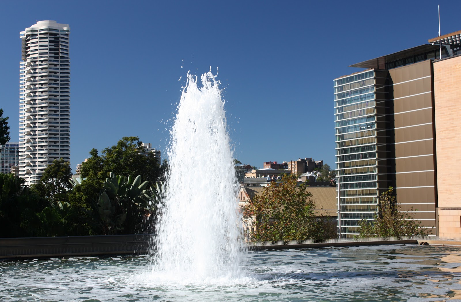 Sydney City and Suburbs Cook and Phillip Park, fountain