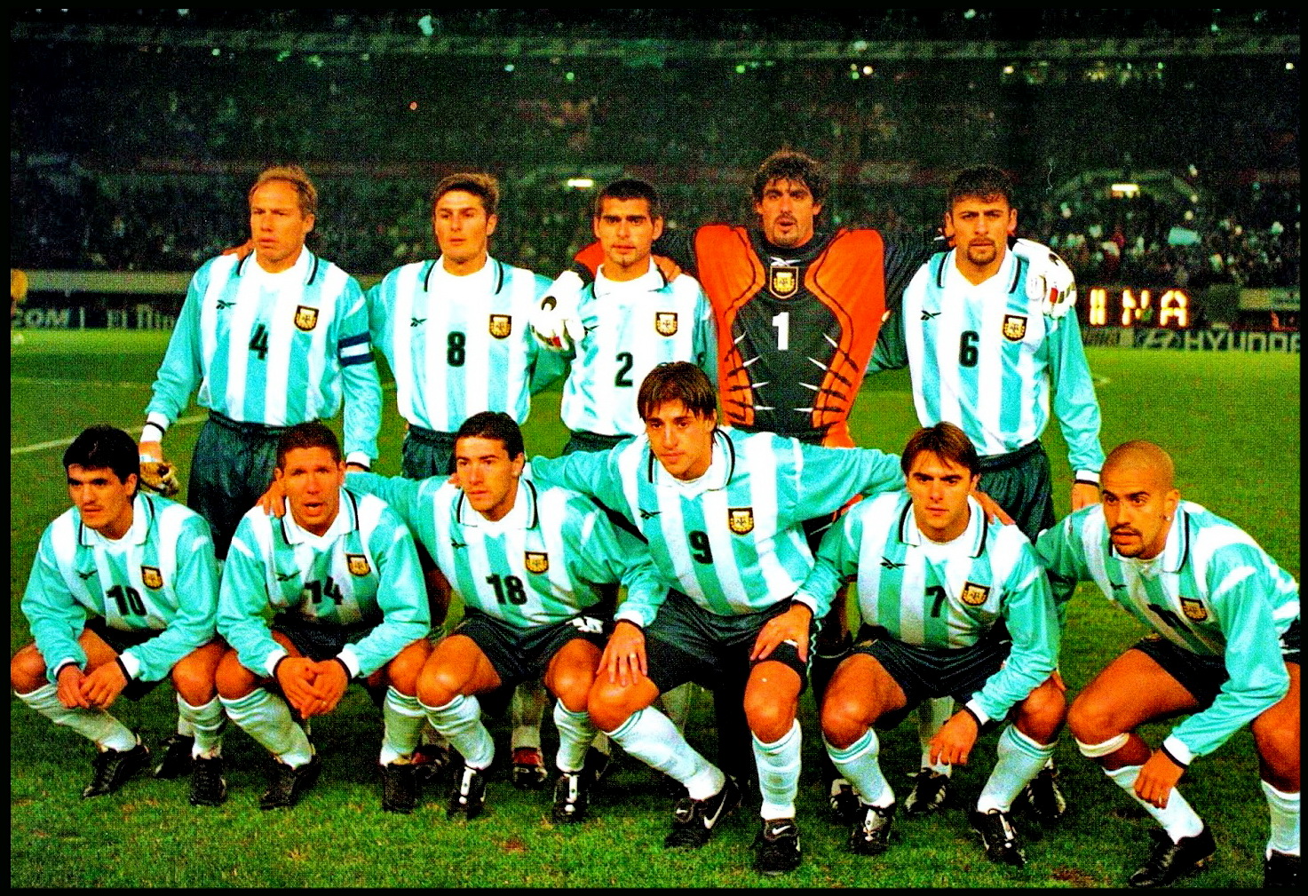 EQUIPOS DE FÚTBOL SELECCIÓN DE ARGENTINA contra Ecuador 18/07/2000