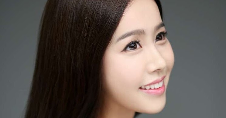 Biodata Baek Song Yi Profil Foto Terbaru dan Agamanya Lengkap Biodata