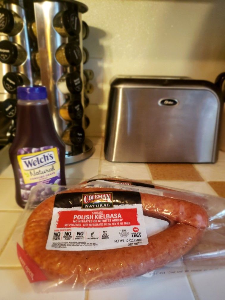 She Bangs.... Pots and Pans Kielbasa With Grape Jelly