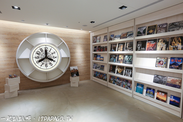 《台中.南屯》益品書屋台中館EP-BOOKS-入屋100元,不限時間、滿屋精裝書無限閱覽、飲料無限暢飲 《台中.南屯》益品書屋台中館EP-BOOKS-入屋100元,不限時間、滿屋精裝書無限閱覽、飲料無限暢飲