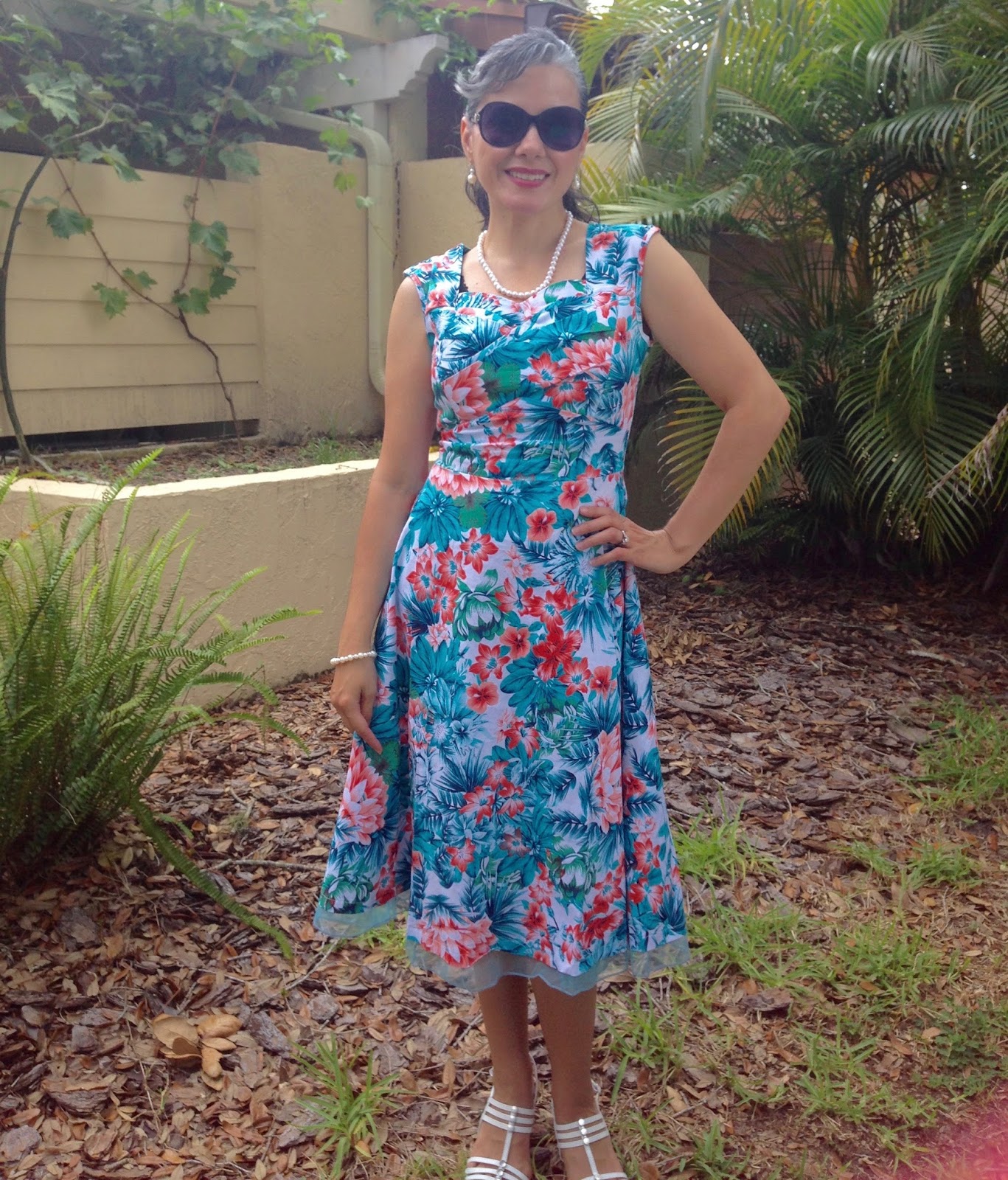 Fashionable like June Cleaver The Color Wheel Gallery