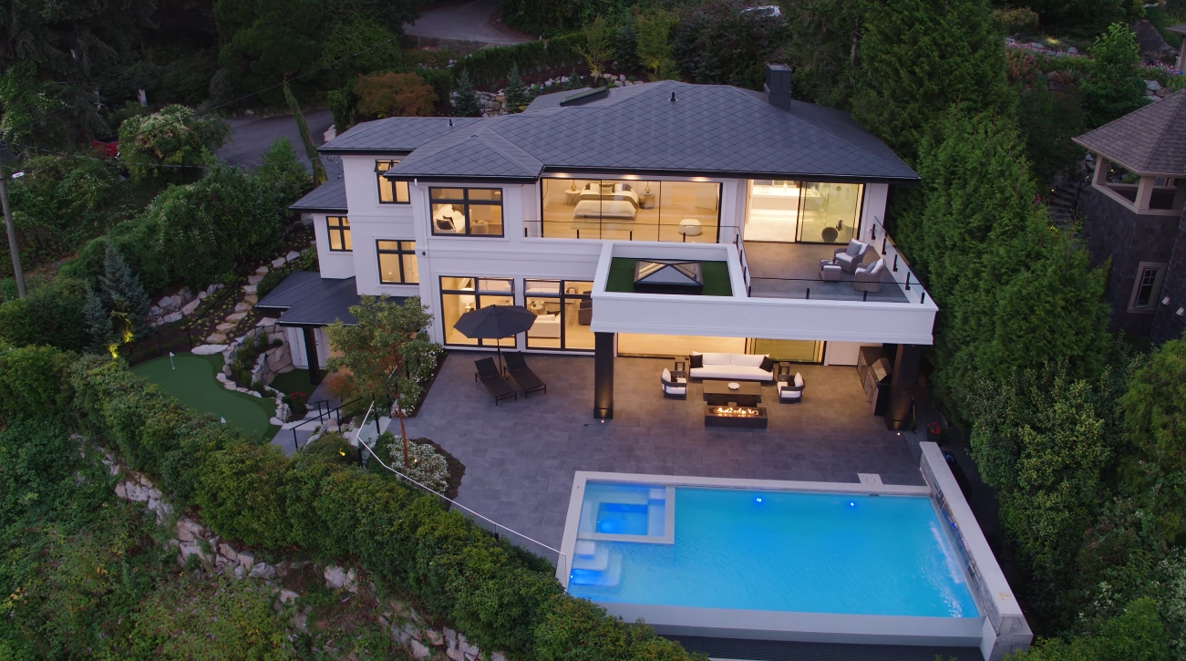 74 Photos vs. Luxury Contemporary Home In West Vancouver Interior Design Tour
