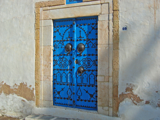 Safari Fusion blog | Doors of Sidi Bou Said | Blue doors of the Mediterranean village of Sidi Bou Said / Tunisia | Image © Kellie Shearwood