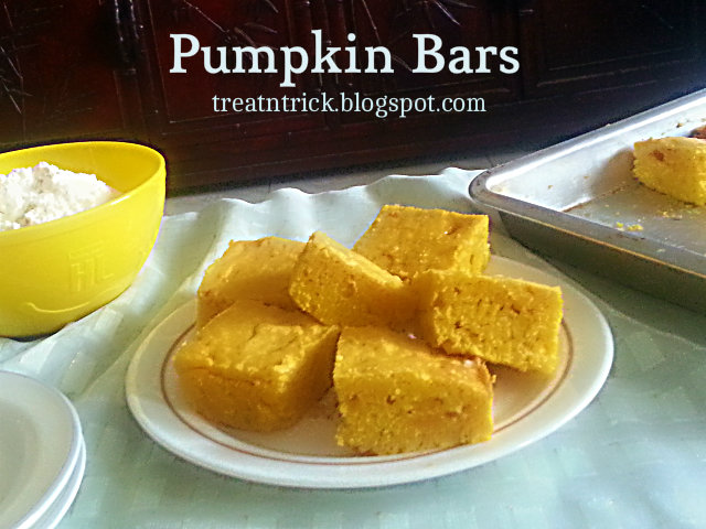 Pumpkin Bars Recipe @ http://treatntrick.blogspot.com