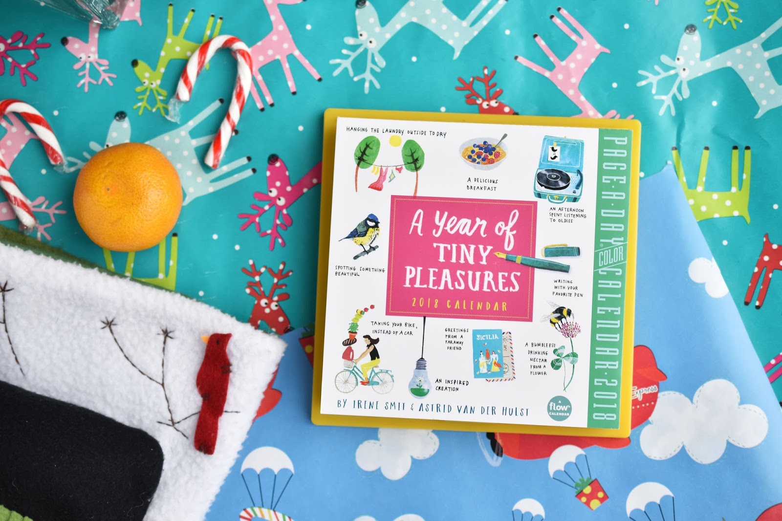 Woman in Real Life Holiday Book Giving Guide (With A Giveaway)