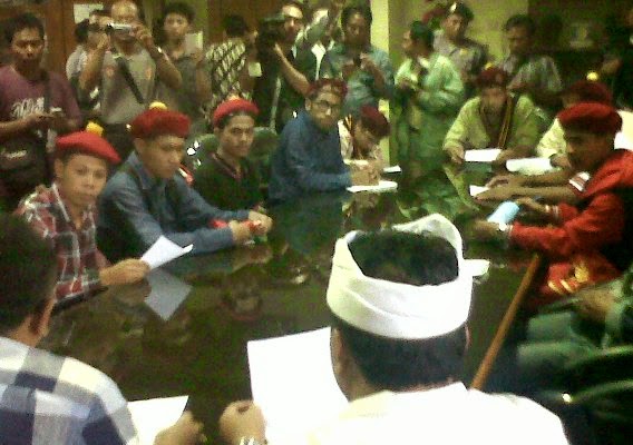 Mahasiswa Bali Tolak UU Pilkada