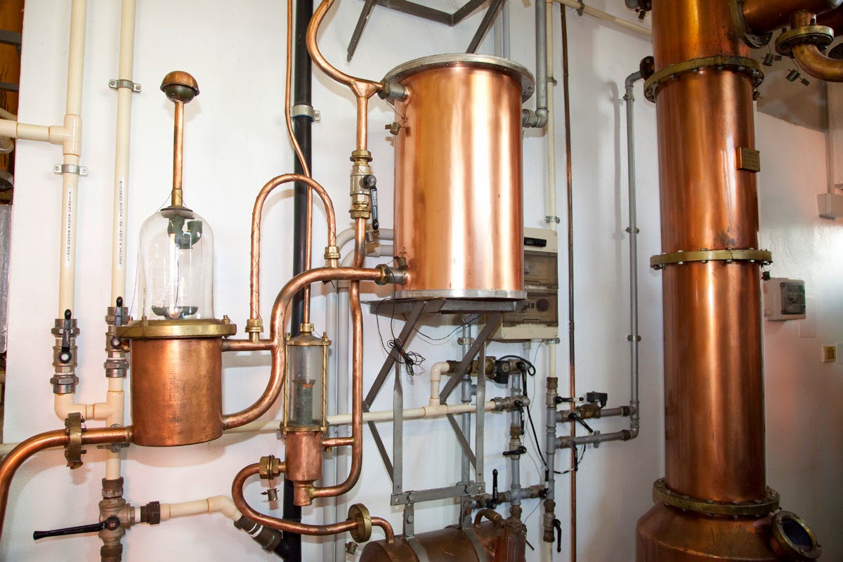 di grappe e distillati spiritosi 