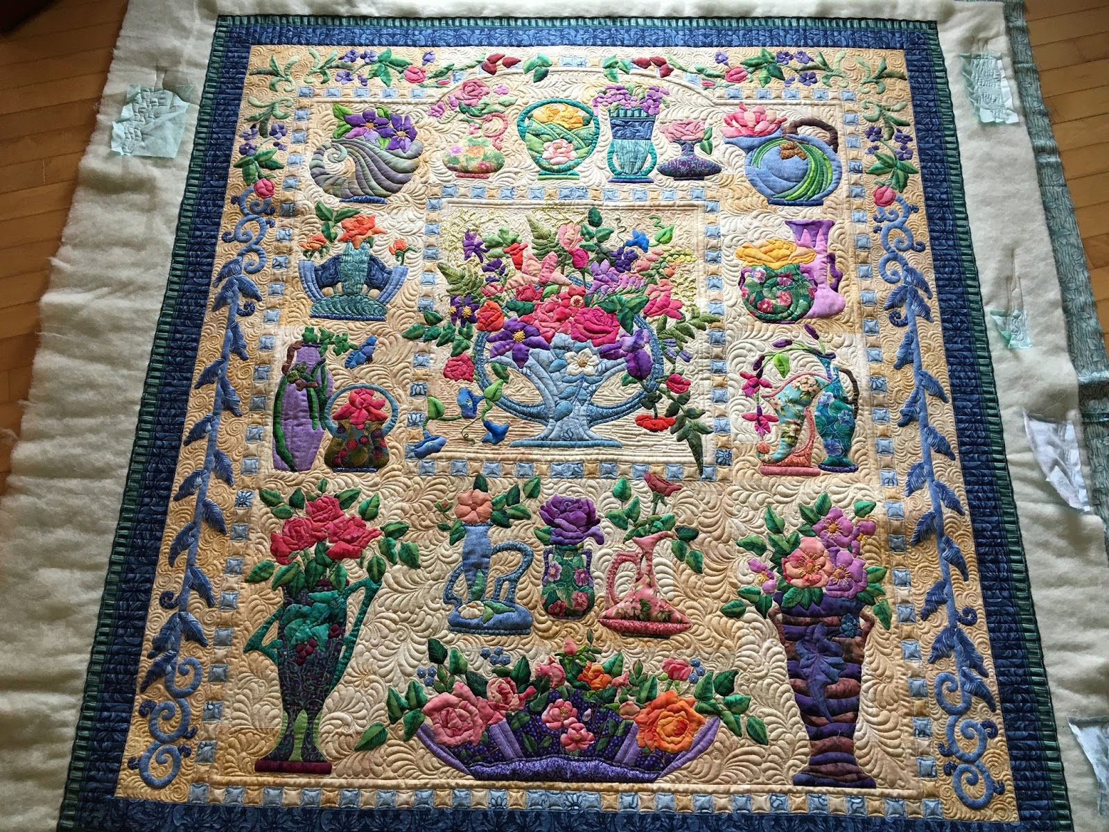 Sewing & Quilt Gallery: Roseville & Big Shipment