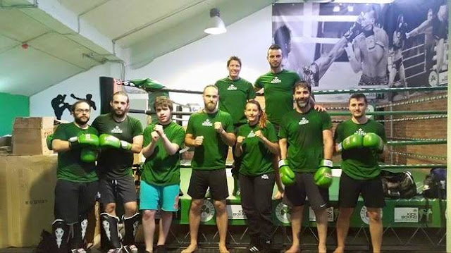 Κοσμοσυρροή στην Θύρα 4