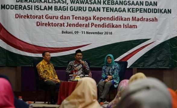 Guru Madrasah Membuka Wawasan Kebangsaan dan Moderasi Islam