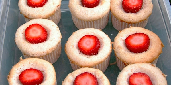 resep Cupcake Chiffon Strawberry