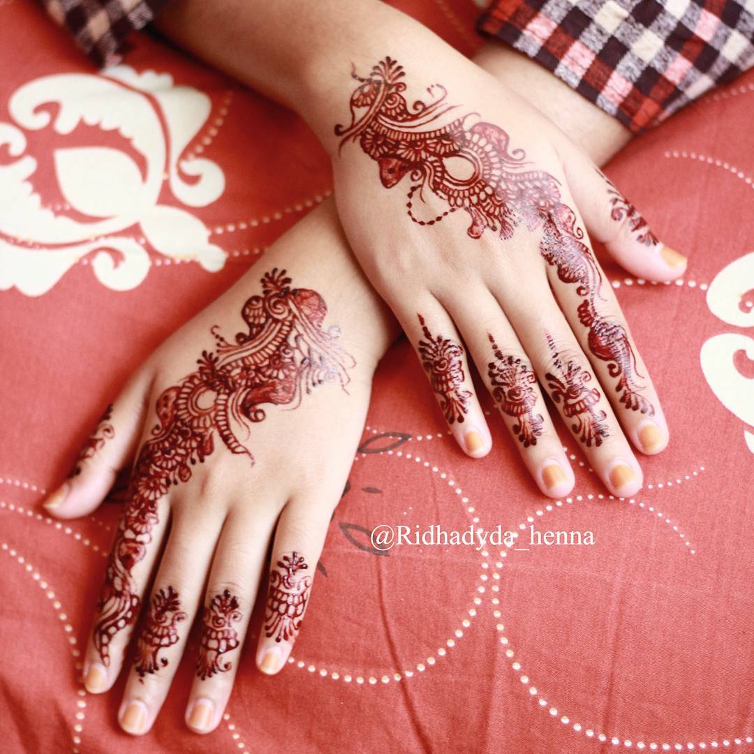 Contoh Gambar Motif Henna di Jari - Contoh Gambar Henna