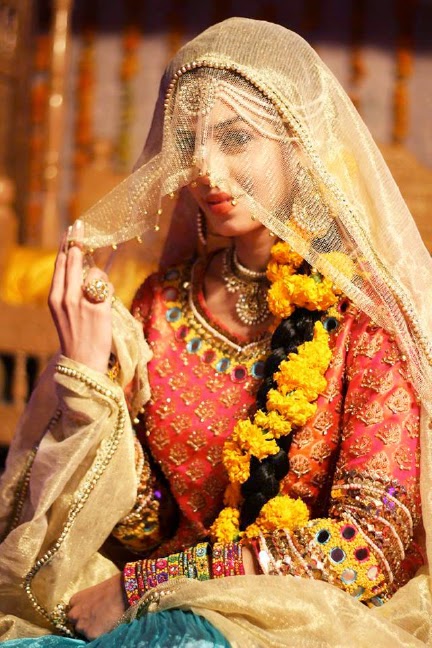 Bridal Beauty - the perfect pre-wedding beauty regime - Nadya on her mehndhi