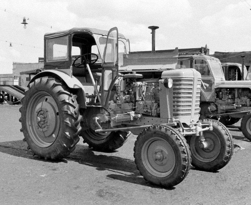 Tractores En 1 43 TALLER EL 22 Belarus MTZ 5 5 1958 tractores-en-1-43-taller-el-22-belarus-mtz-5-5-1958