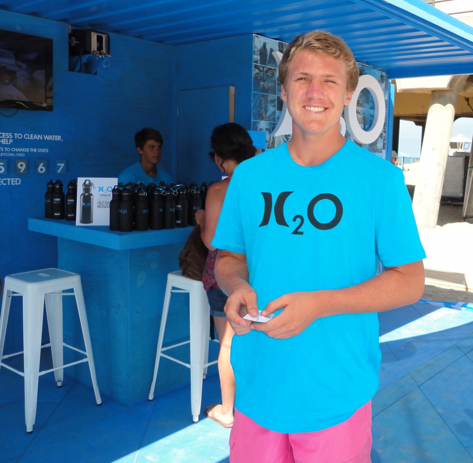 SurfWriter Girls: Huntington Beach Hosts Surfers at Open