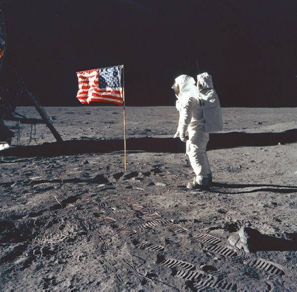 Neil Armstrong 1930-2012 Αμερικανός αστροναύτης