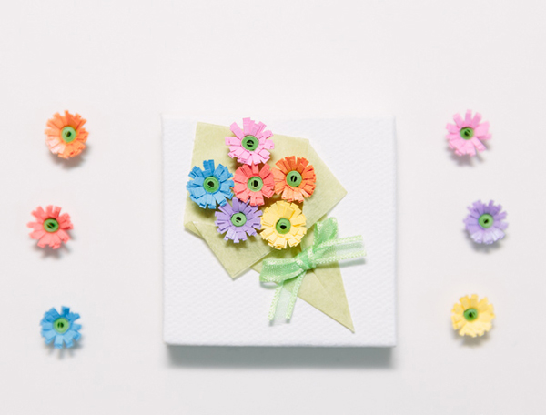 Bouquet Of Colored Paper Decorations Made Super Romantic Gift Box