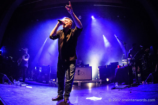 Elbow at The Danforth Music Hall on November 6, 2017 Photo by John at One In Ten Words oneintenwords.com toronto indie alternative live music blog concert photography pictures photos