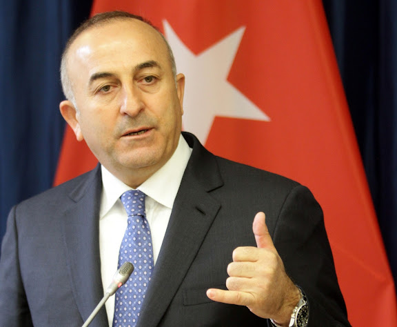 Turquía pide normalizar relaciones con Rusia