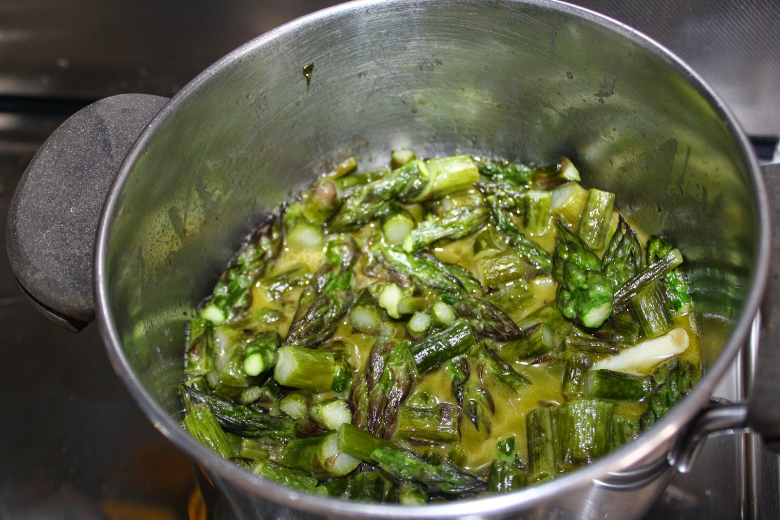 La Cuciniera Moderna Risotto con asparagi, ricetta senza soffritto (e