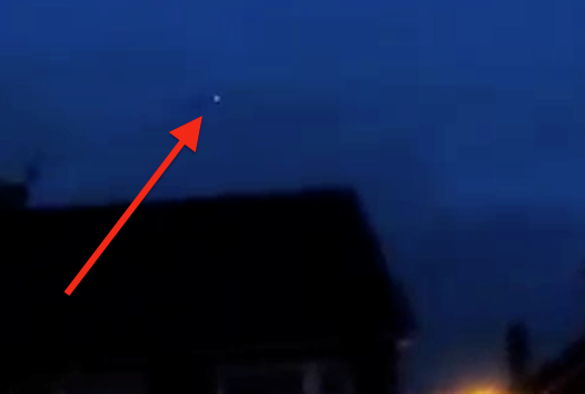 UFO News ~ 8/01/2015 ~ Mass UFO Event Breaking in Florida and MORE UFO,+UFOs,+sighting,+sightings,+england,+UK,+May,+2012,+orb,+orbs,+glowing,+glow1