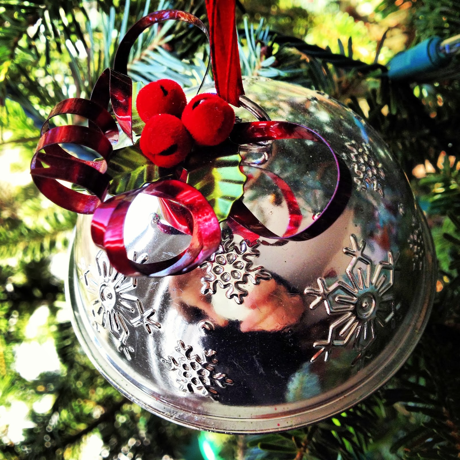 Heroes Heroines And History Papa Noel And The Christmas Eve Bonfires Celebrating Christmas On The Louisiana Bayou