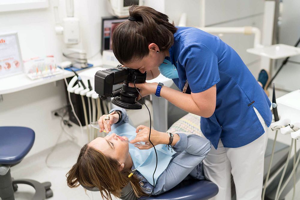 ORTHODONTICS How to Take Orthodontic Records Step by Step