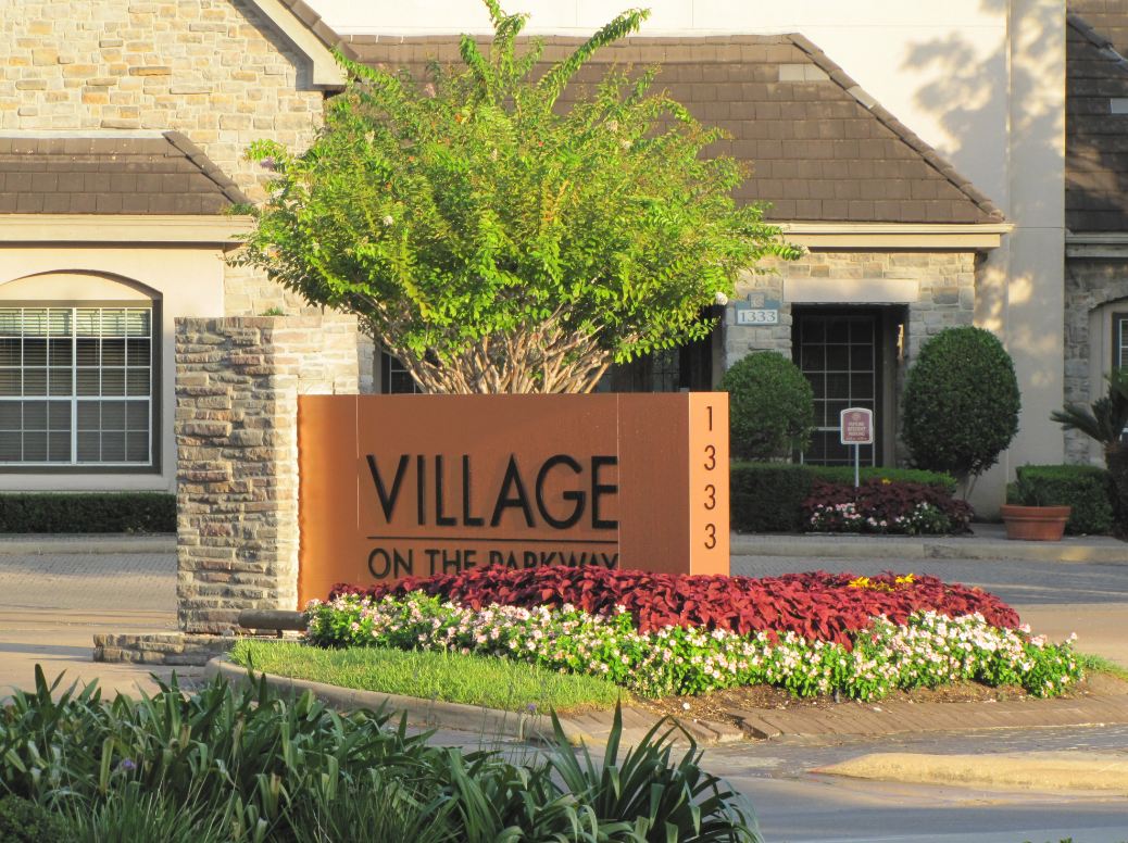 HTownWest Photo Blog Village on the Parkway