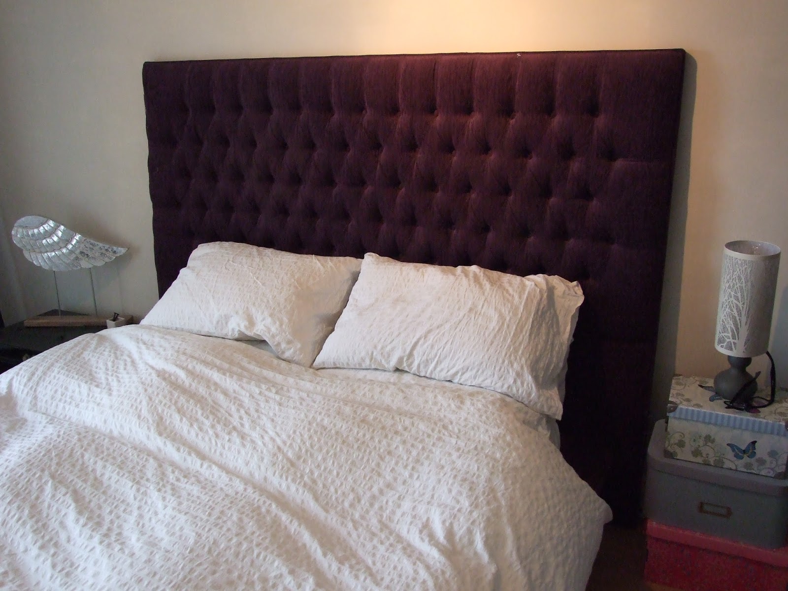 EASIEST WAY TO RECOVER A BUTTONED HEADBOARD. Hut
