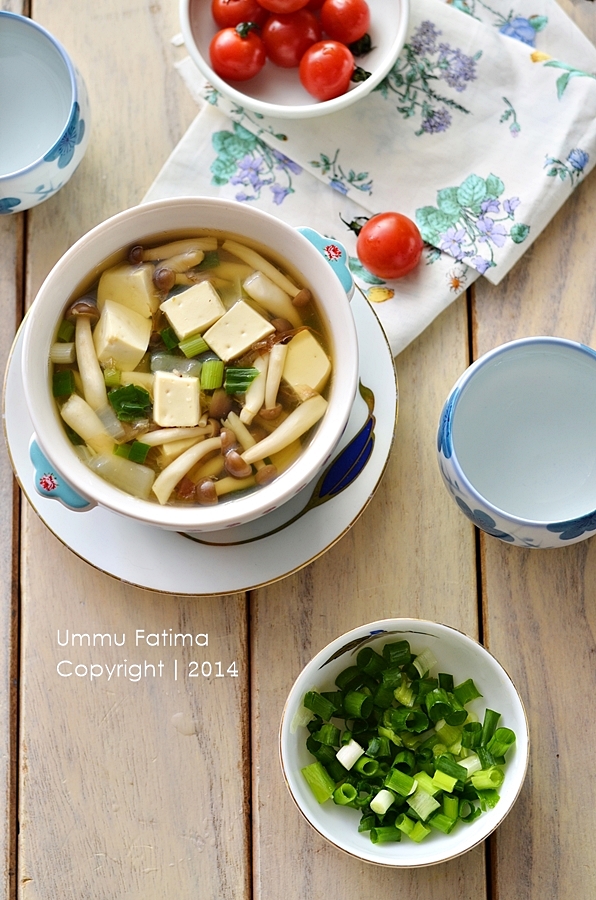 Simply Cooking and Baking... Sup Tahu Jamur Shimeji