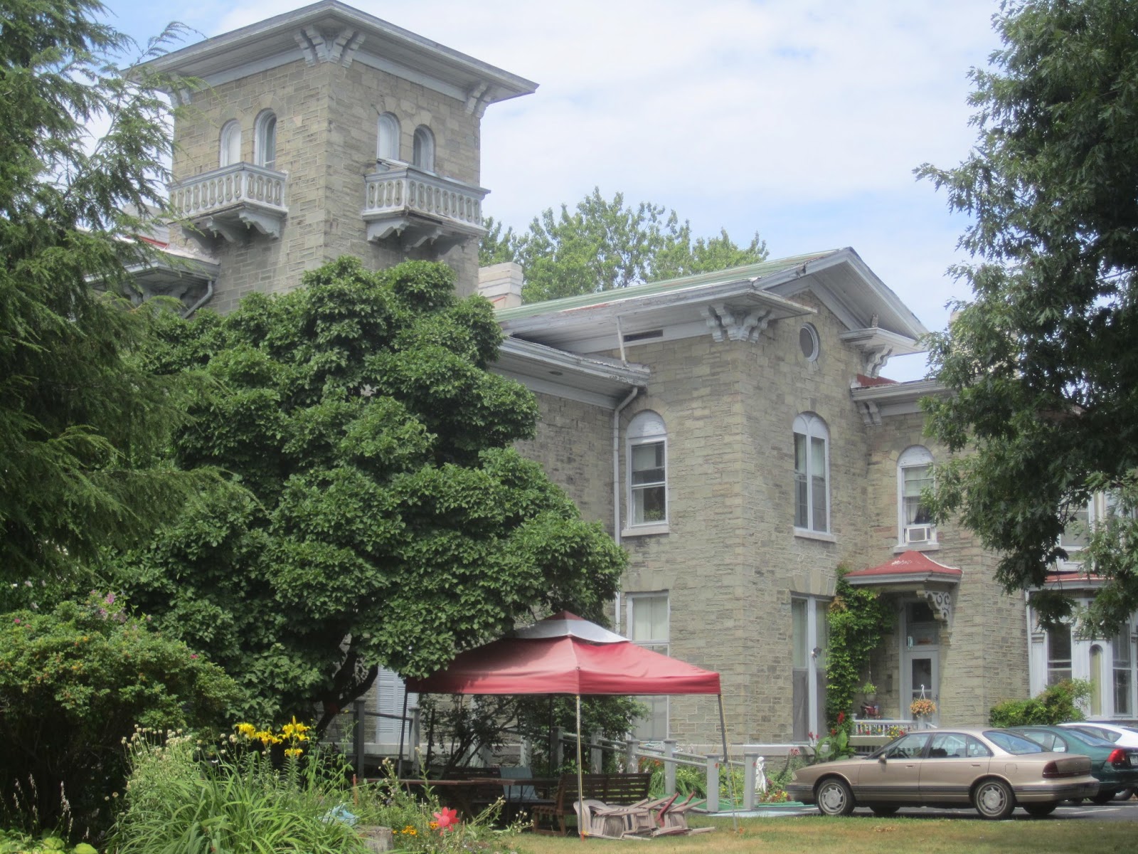 The Picturesque Style Italianate Architecture The B. Sloan