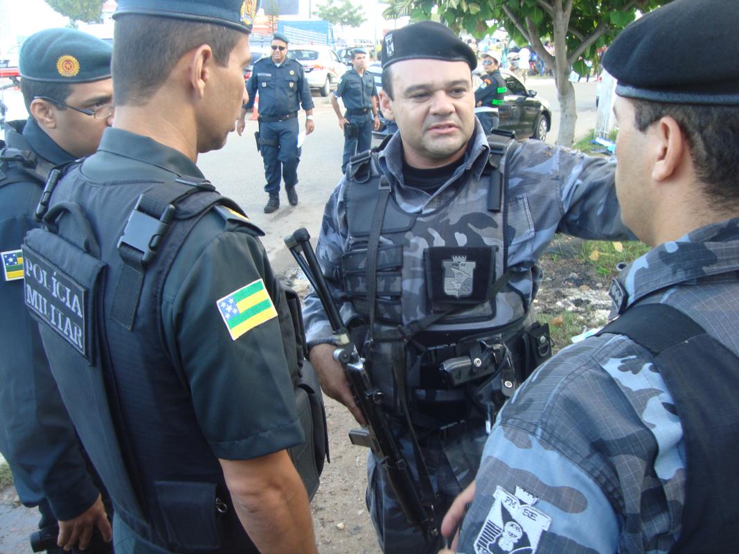 BATALHÃO DE CHOQUE - PMSE: CHOQUE PARTICIPA DE OPERAÇÃO NA