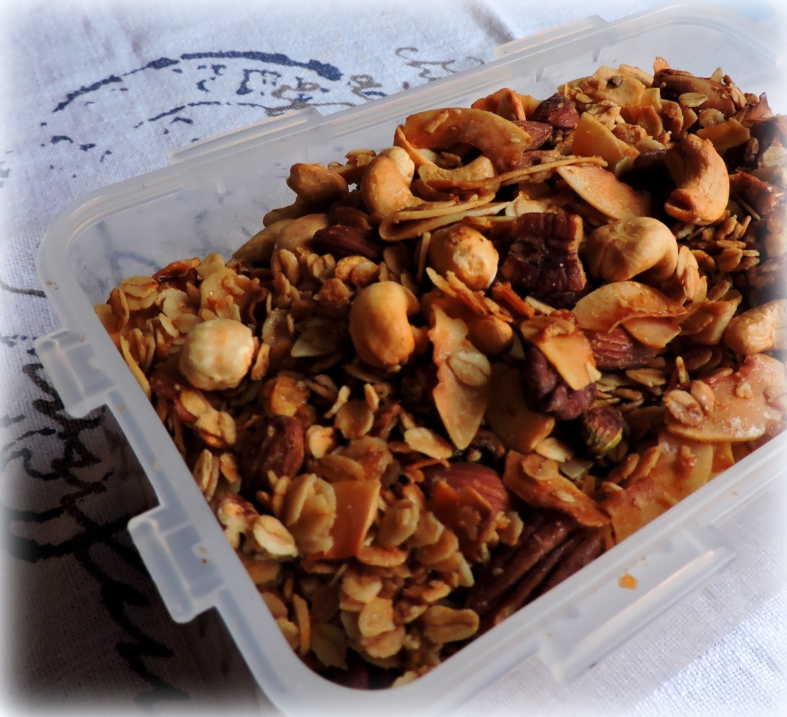 The English Kitchen Perfect Granola