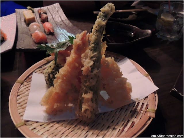 Ryoko's Japanese Restaurant & Bar: Tempura $8.95