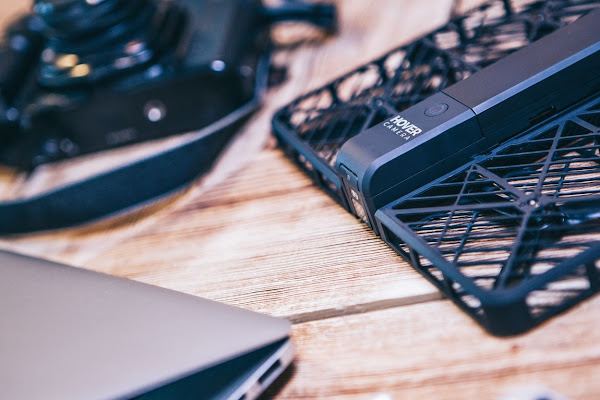 數位時代翻攝自 Hover Camera 官網